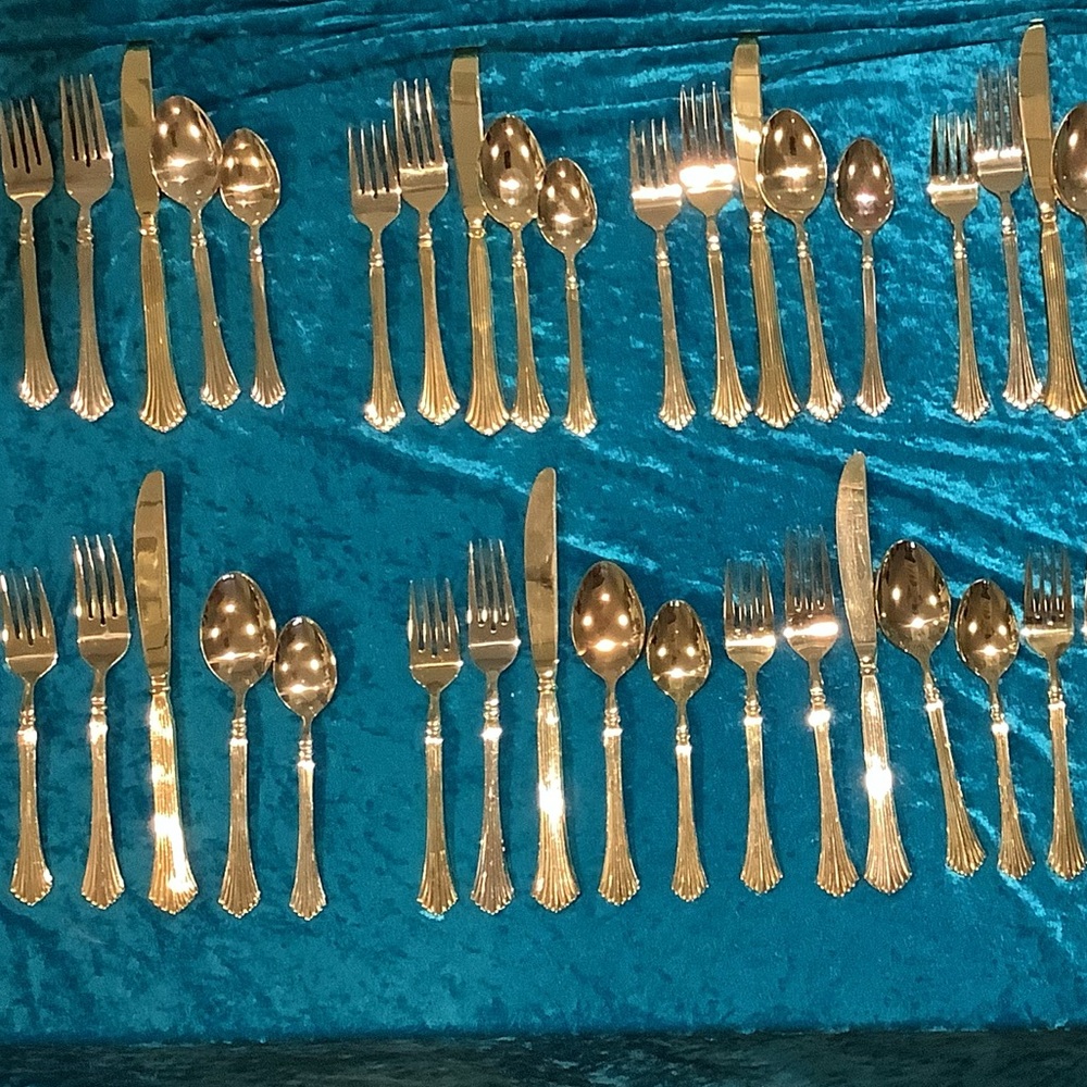 VTG Rogers Stainless Steel Gold Tone Flatware Setting=2 forks~2 spoons~knife
